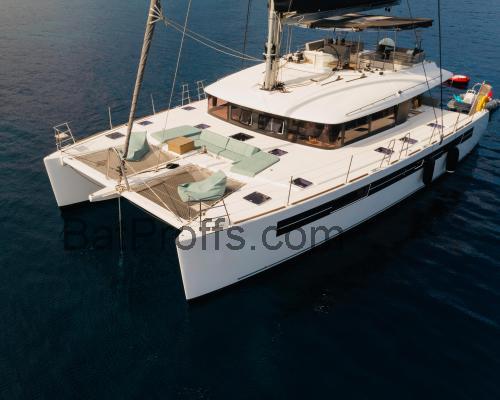 Lagoon 560 S2 recensioner och tekniska specifikationer